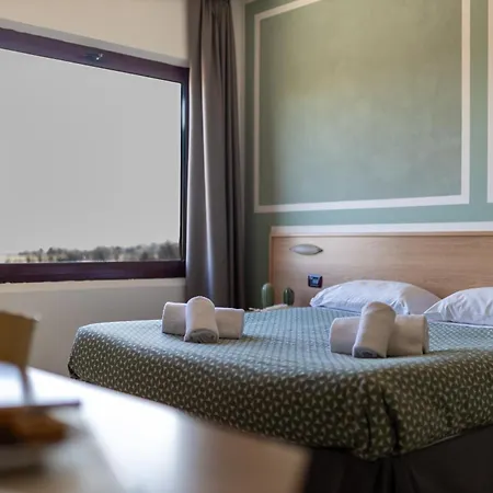 Hotel Ayri Medesano