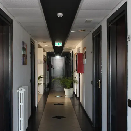 Hotel Ayri