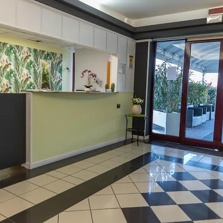 호텔 Ayri 메데사노