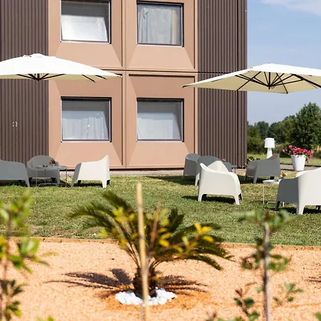 Hotel Ayri Medesano