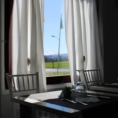 Ayri Hotel 3*